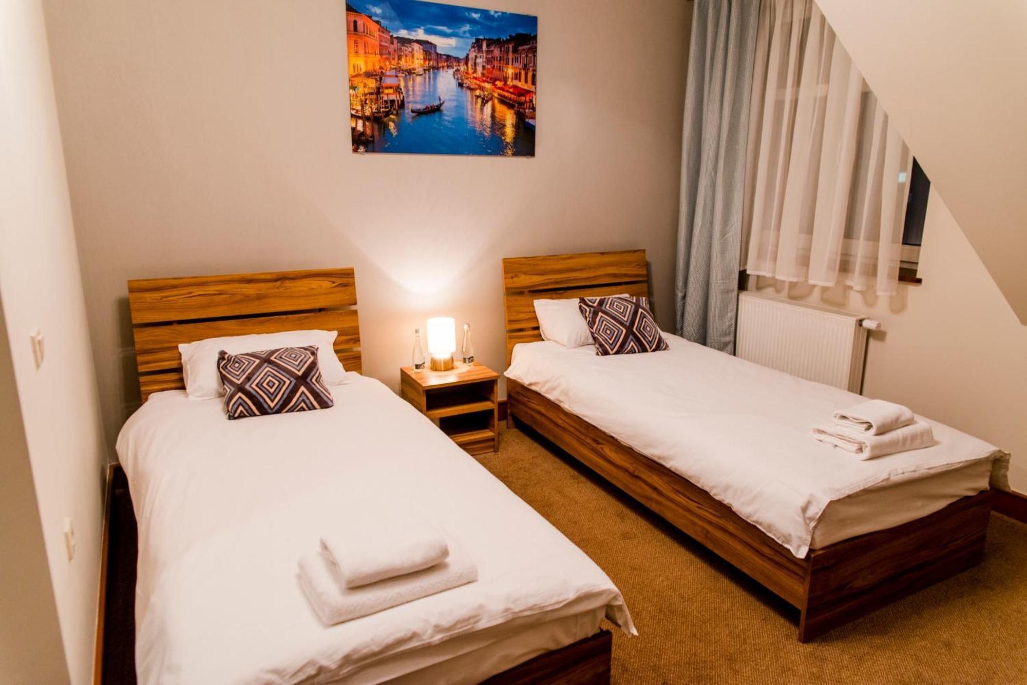 Hotel - Restauracja Platan Sędziszów Małopolski Kültér fotó