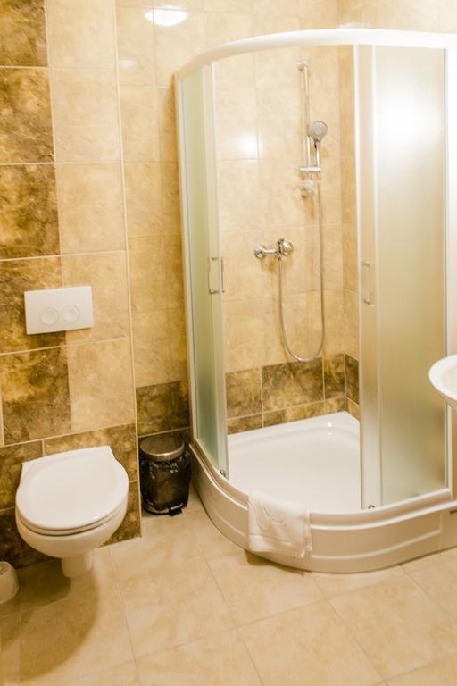 Hotel - Restauracja Platan Sędziszów Małopolski Kültér fotó